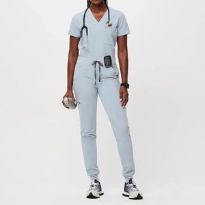 Figs Zamora 2.0 Jogger Scrub Pant in Dusty Blue Size M